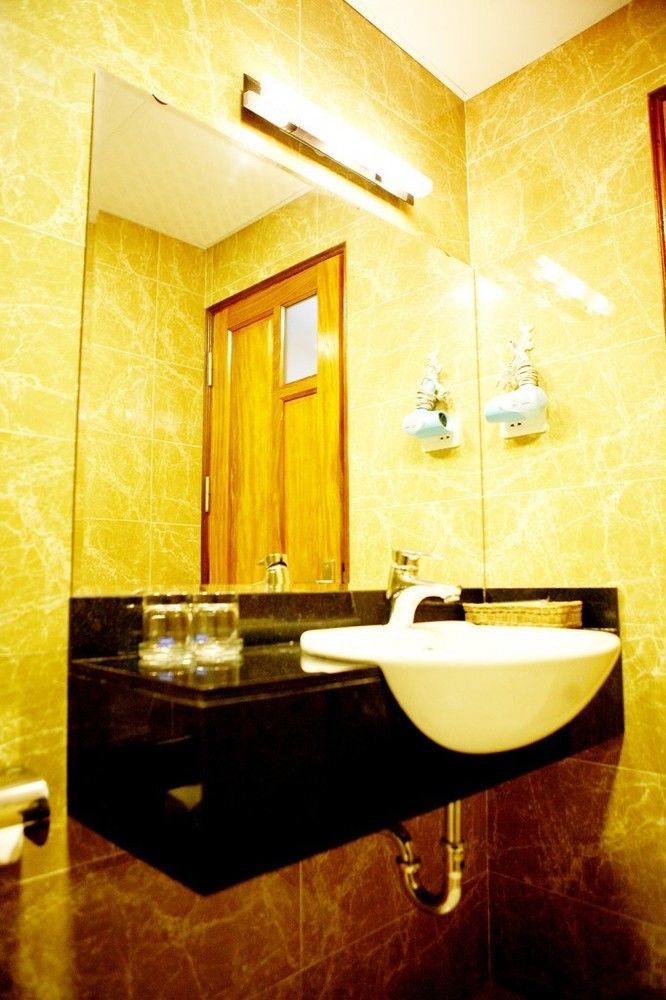 Bounty Hotel Hanoi Luaran gambar