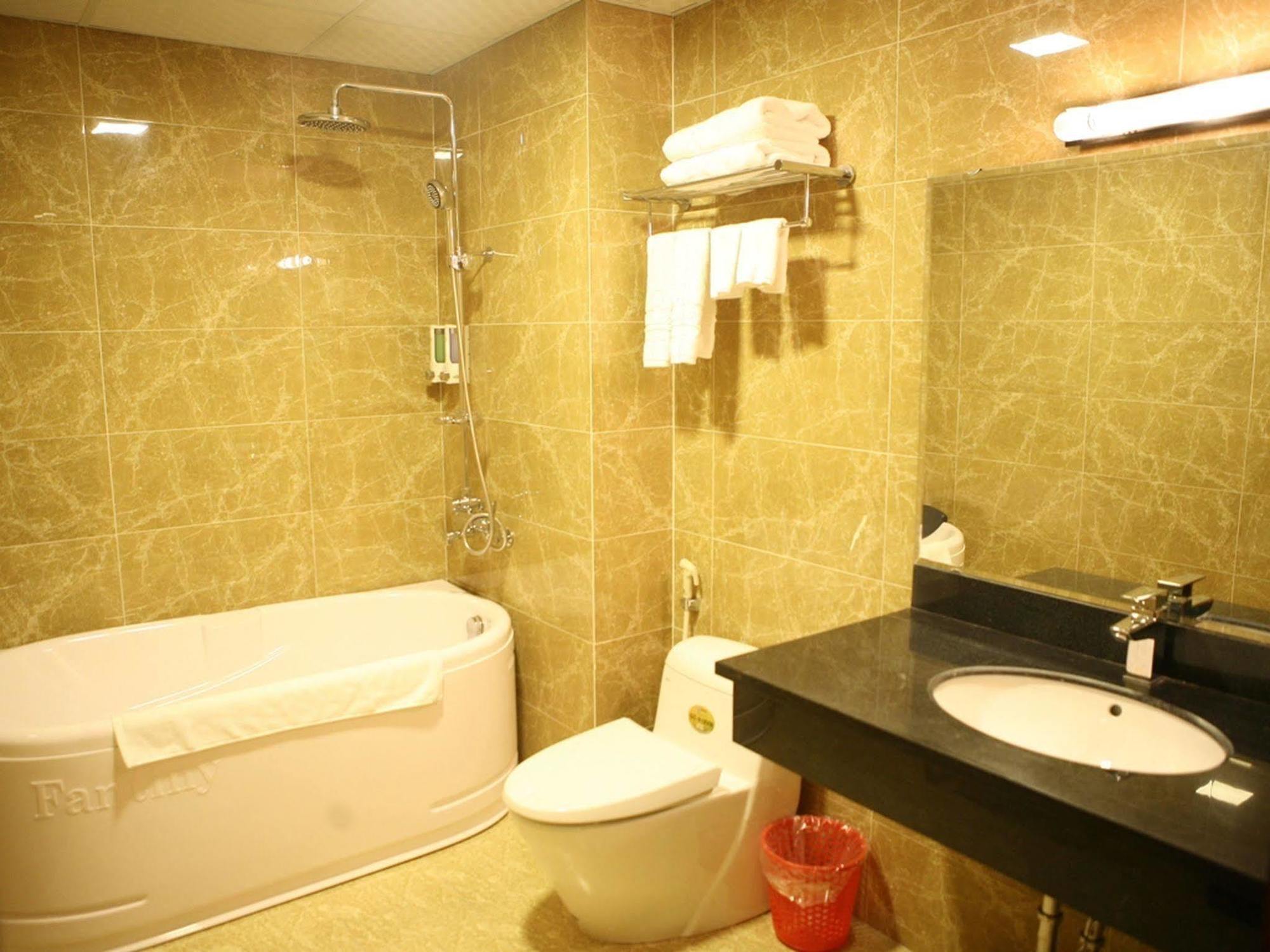 Bounty Hotel Hanoi Luaran gambar
